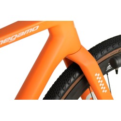 Megamo Silk 02 - Velo Gravel 2026