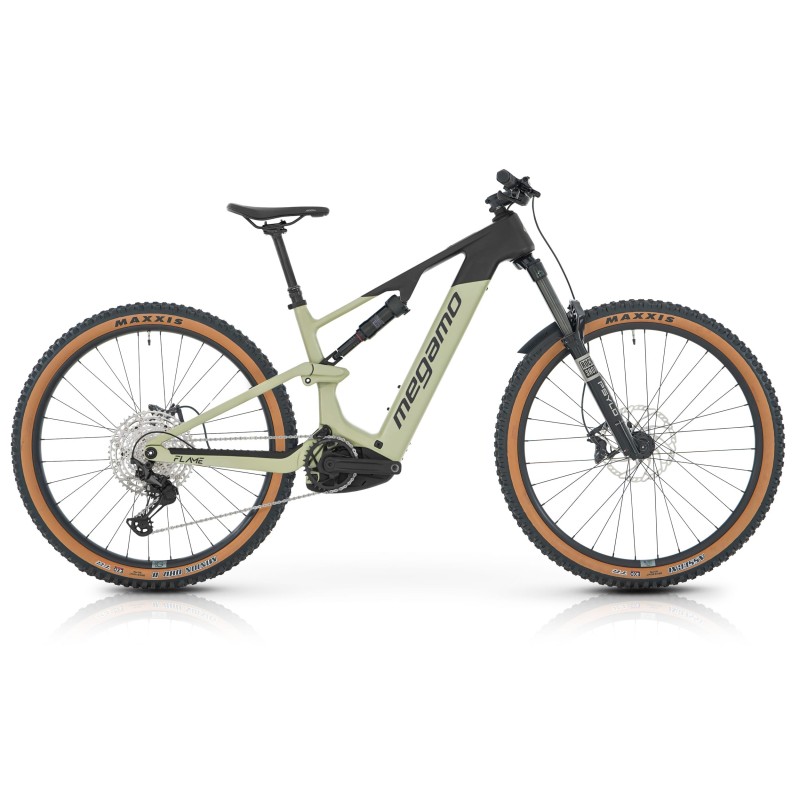 Megamo Flame CRB 10  2026
