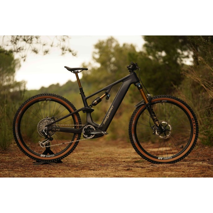 Megamo Flame CRB 05  2026