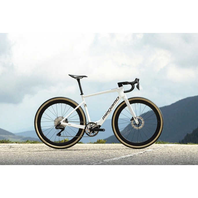 Vélo route électrique  Megamo Upon15 CW