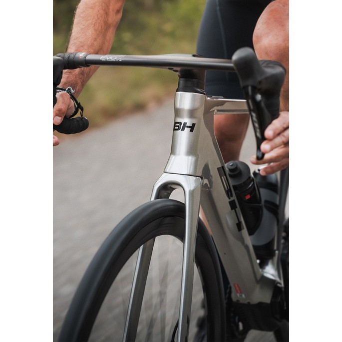 BH iRS1 Carbon 1.4 2027 - Vélo électrique route | Velonline